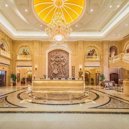 Vienna Hotel Shenzhen Pingji Ave エクステリア 写真